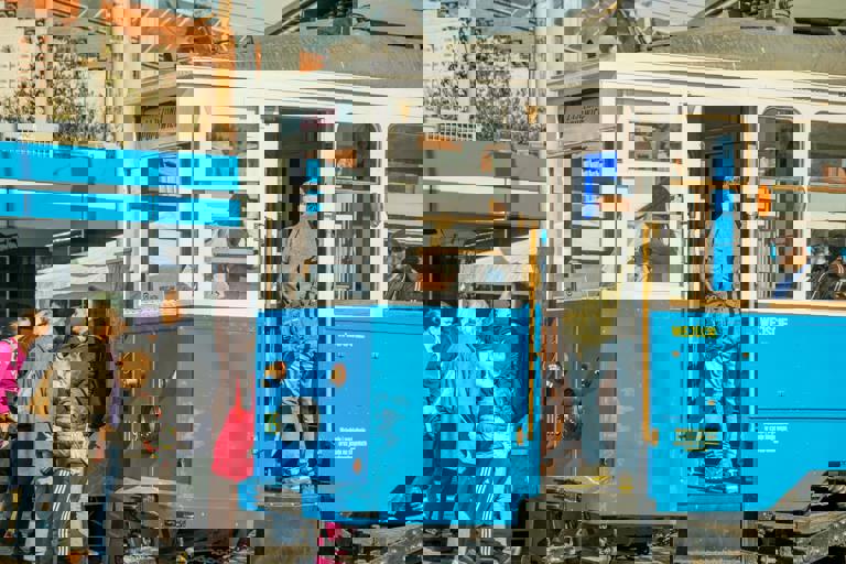 Streetcar Collision Spurs Transit Delays Throughout Morning Commute